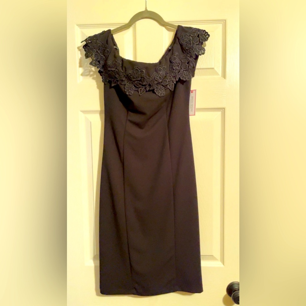 NWT Bisou Bisou black off shoulder sexy lace trim dress size 8
